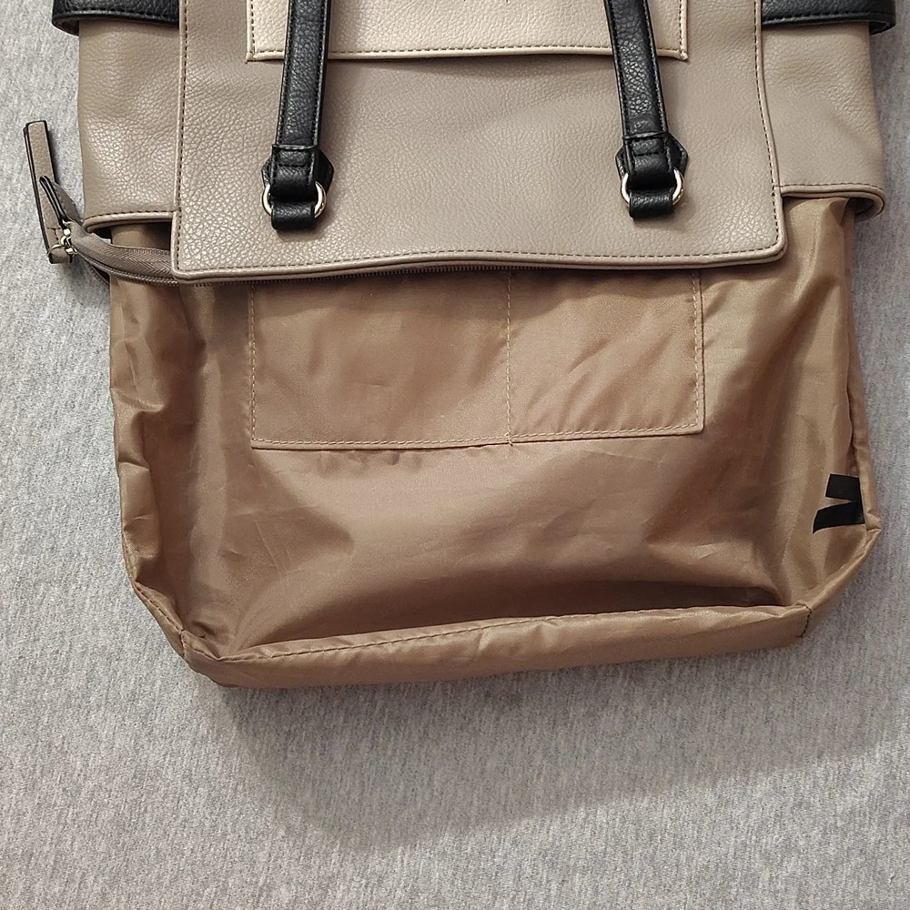 NICOLE MILLER NEW YORK - WOMENS HAND BAG- PURSE 👜👜👜 SHOULDER BAG - Picture 7 of 16